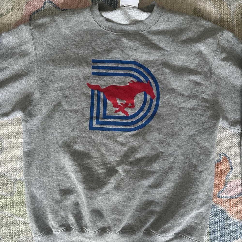 Champion Gray and Red Sweatshirt Athletic Style